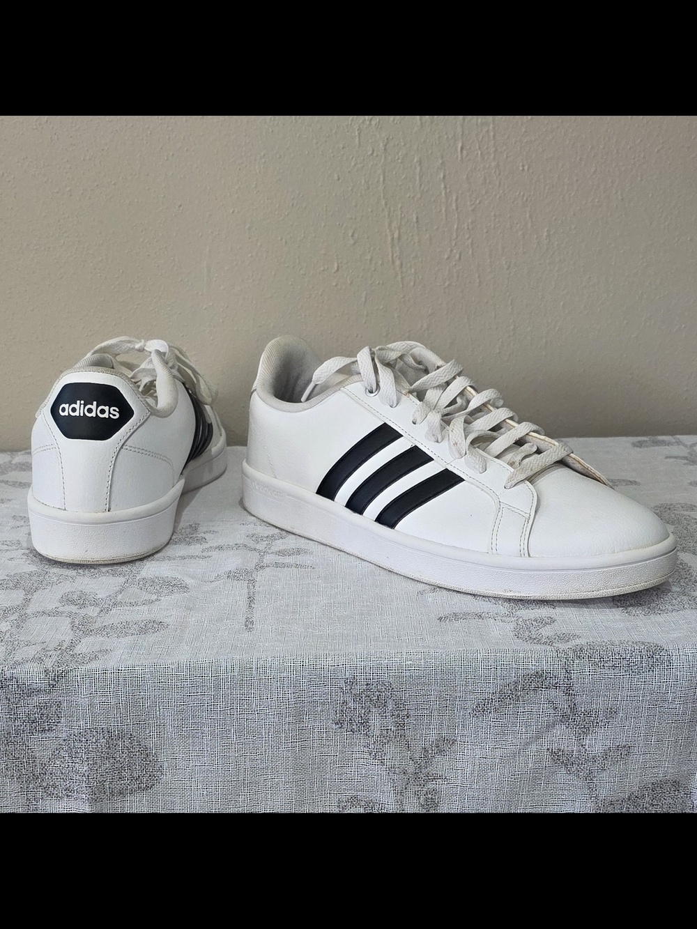 Adidas Sneakers - Men's Athletic Shoes - Picture 4 of 12
